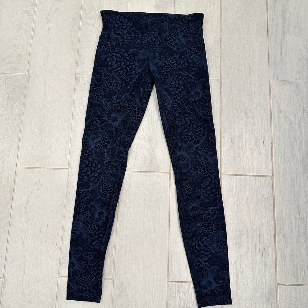Lululemon Wunder Under Low-Rise Tights - Picture 7 of 7